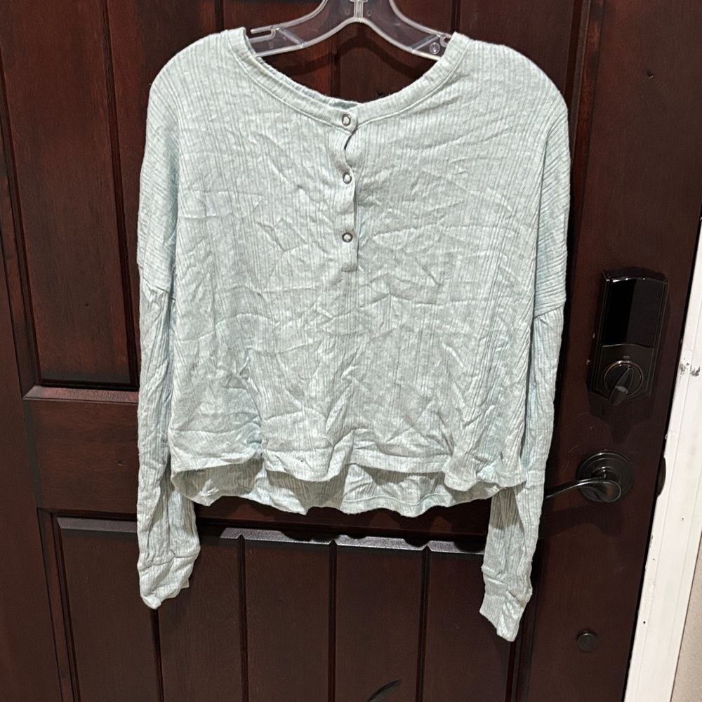 Hollister Button-Down Shirt L